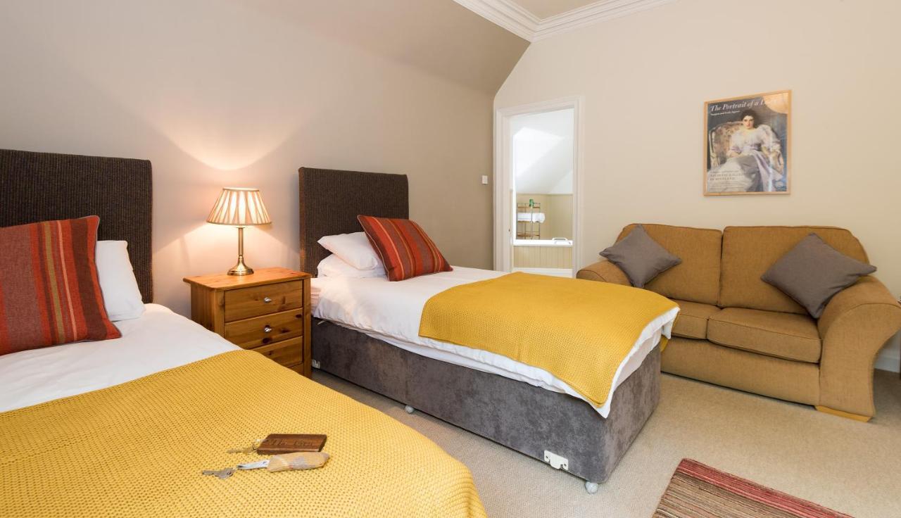 Coig Na Shee Guest House Newtonmore Extérieur photo