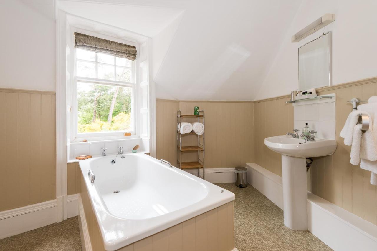 Coig Na Shee Guest House Newtonmore Extérieur photo